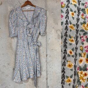 Talulah light blue yellow ditzy floral ruffle mini wrap dress large